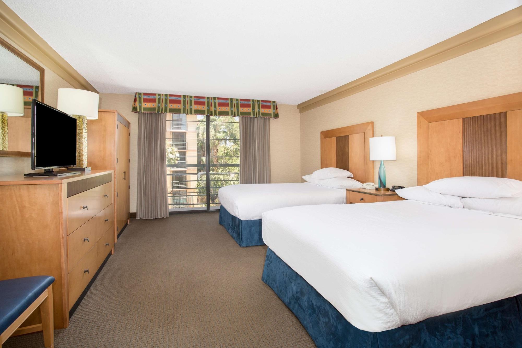 Embassy Suites By Hilton Phoenix Biltmore Esterno foto