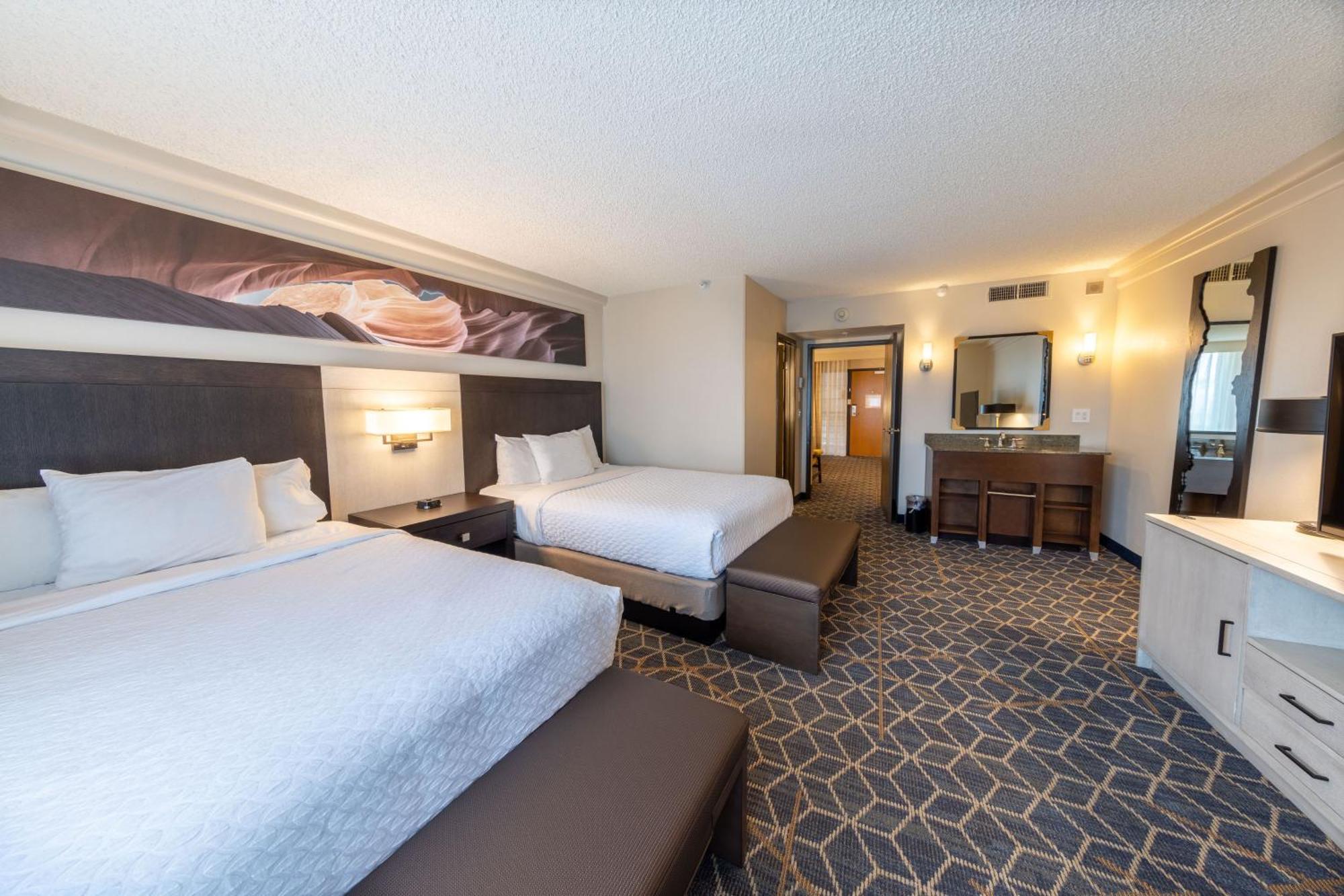 Embassy Suites By Hilton Phoenix Biltmore Esterno foto