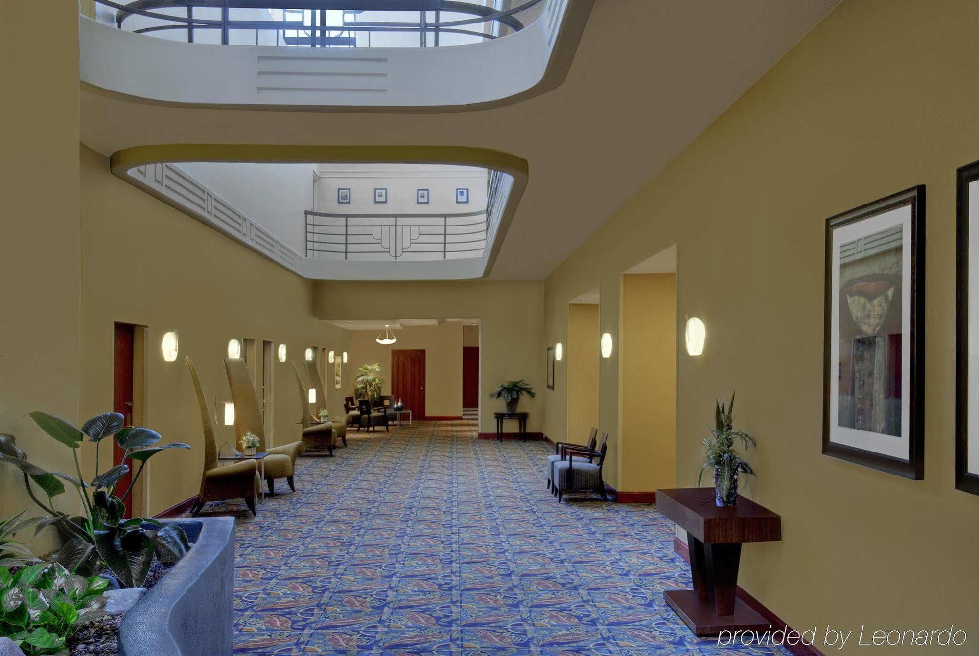 Embassy Suites By Hilton Phoenix Biltmore Interno foto